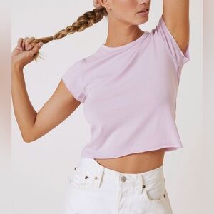 Anthropologie - Rolled Raw-Edge Fitted Crop Tee